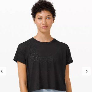Lululemon Black Cates Tee Veil